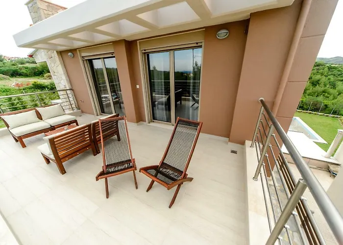 Villa Alina Hanioti